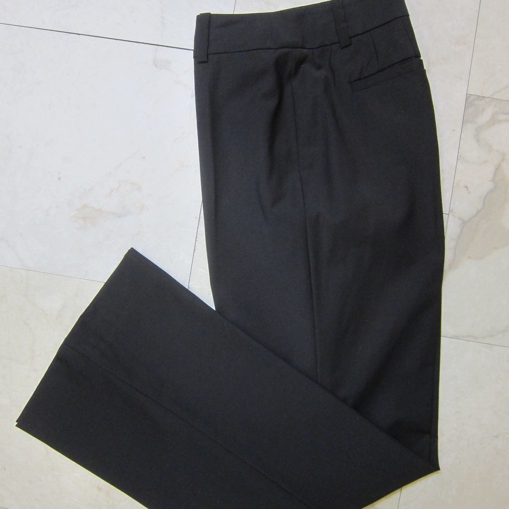 Ann Taylor Black Trouser pants size 4